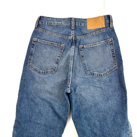 Divided H&M Button Fly Straight Distressed Raw Hem Women size 4 Blue Denim Jeans - Picture 3 of 3